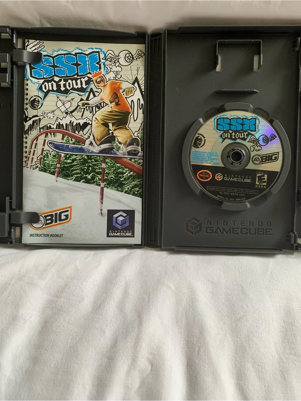 Nintendo GameCube SSX On Tour Video Game EA Sports 10 +